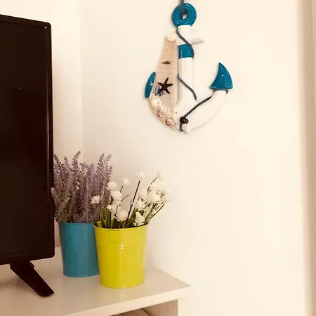 10 Rue Verdi Apartment